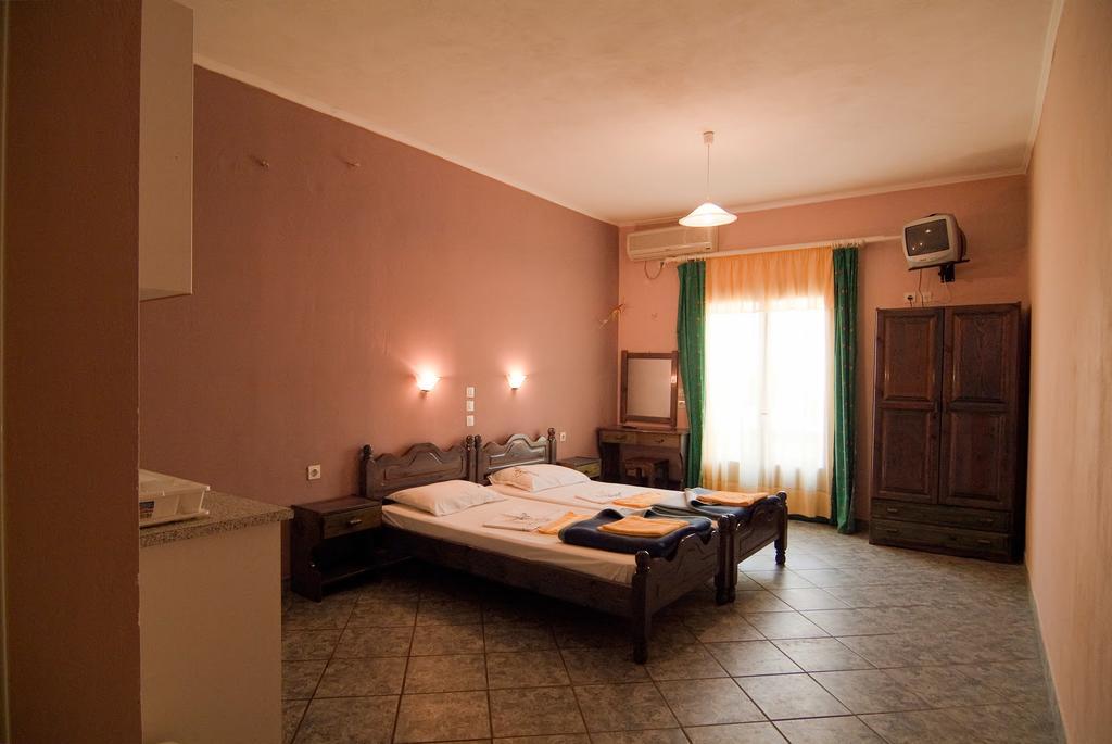 Dreams Studios Parga Room photo